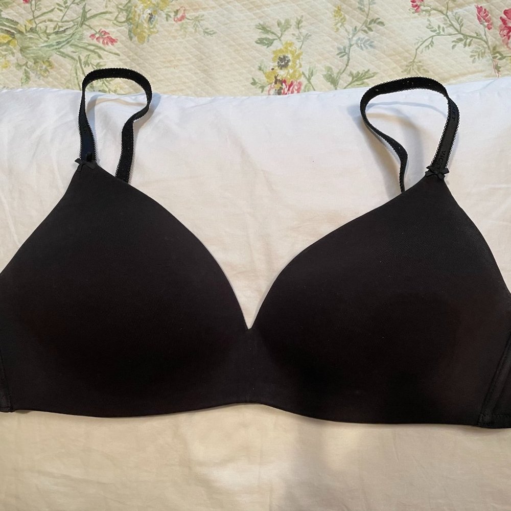Victoria's Secret NO Wire cotton black size 38B